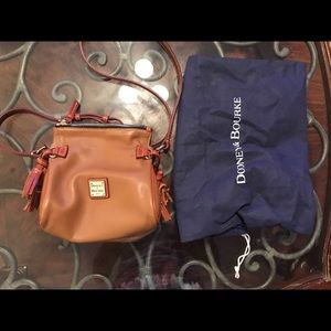 Small Dooney & Burke crossbody
